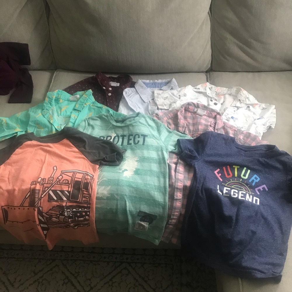 Bundle of boys tops